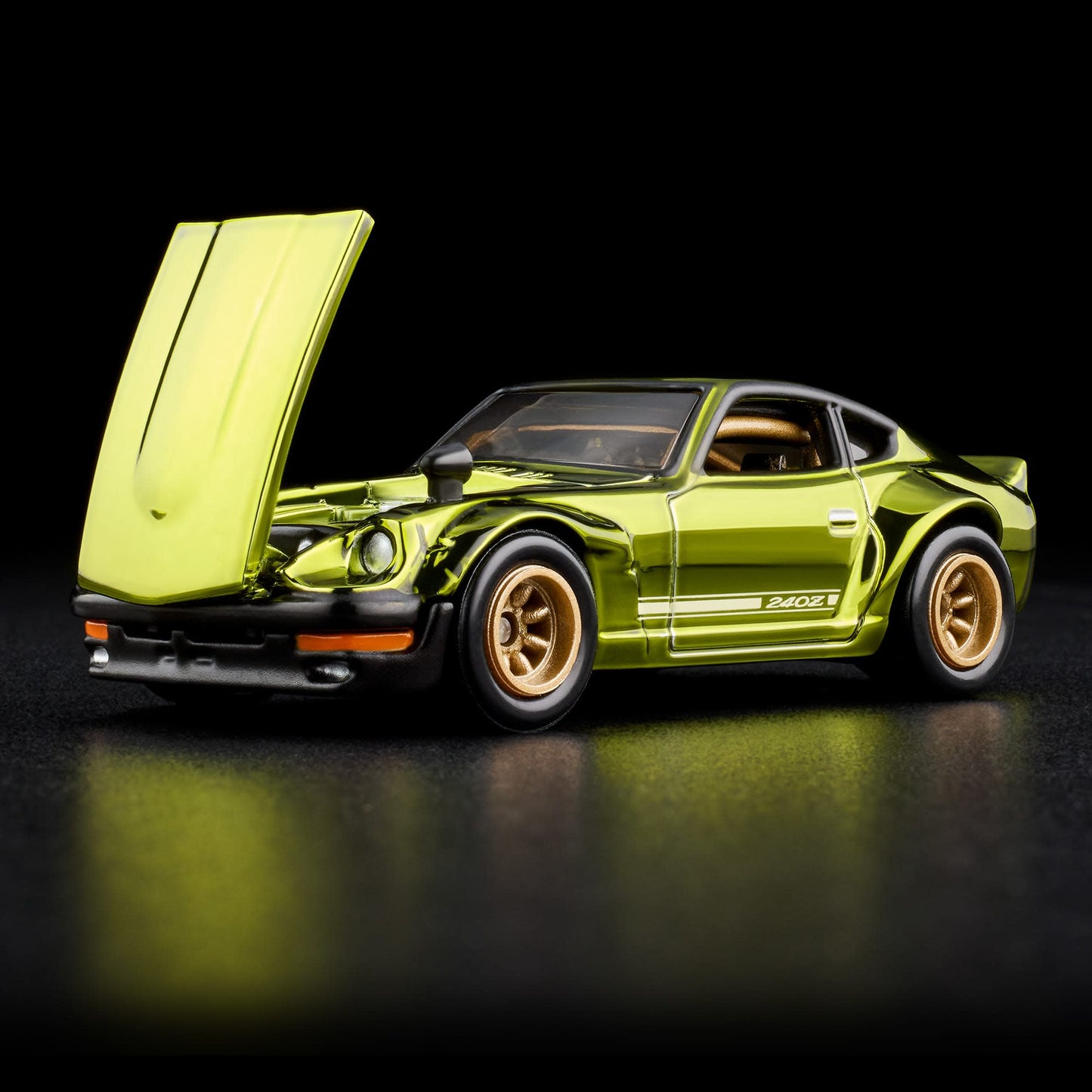 RLC Exclusive ‘72 Datsun 240Z